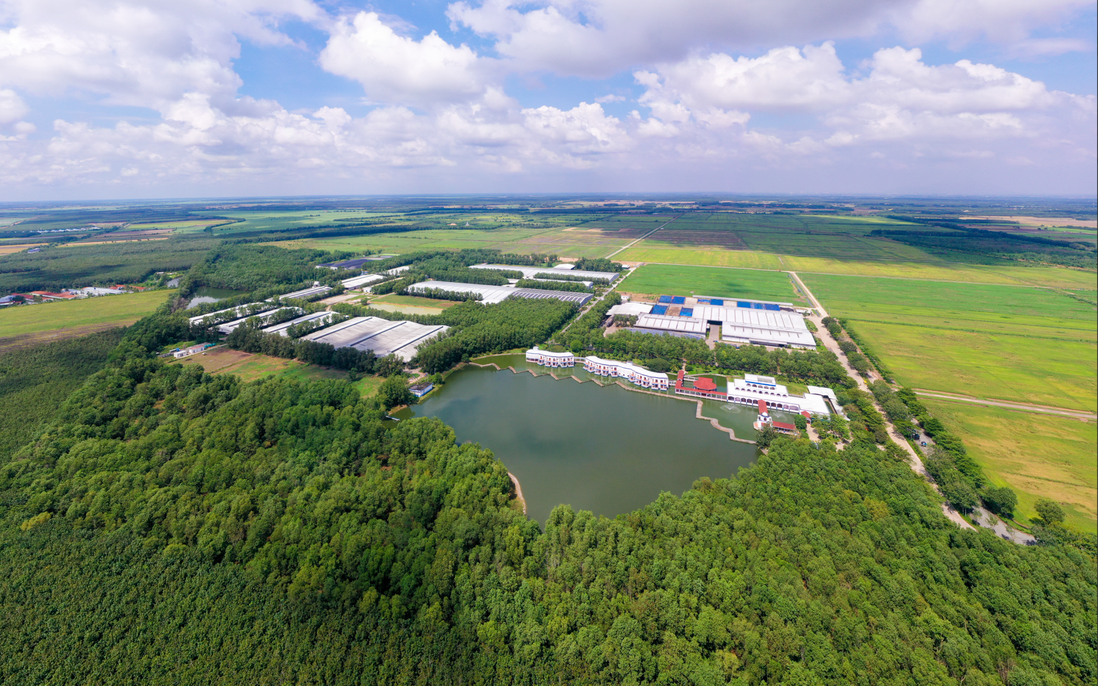 Vinamilk khẳng định vai trò tiên phong chuyển đổi xanh trong nông nghiệp