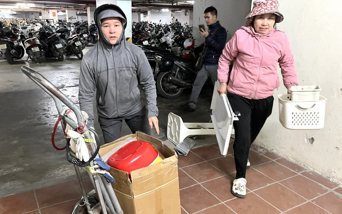 8/3 của những người phụ nữ "không hoa"