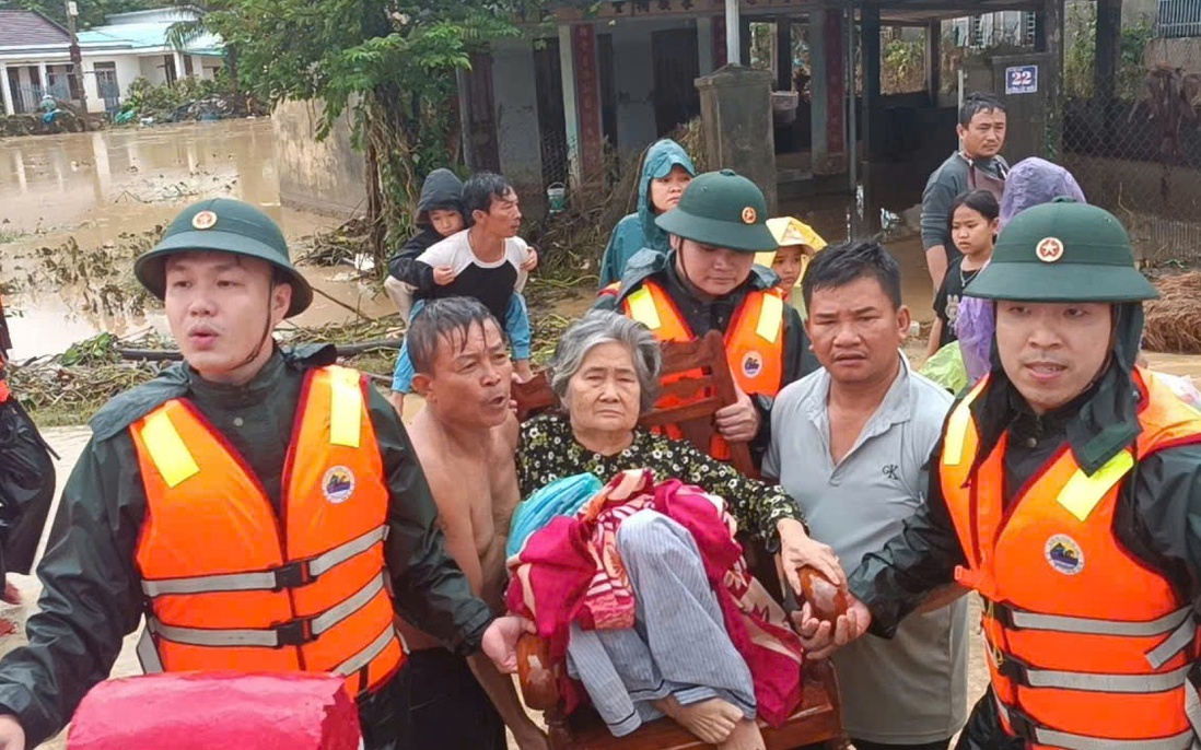Khánh Hòa: Khen thưởng các mô hình, phong trào của Bộ đội Biên phòng khu vực biên giới biển