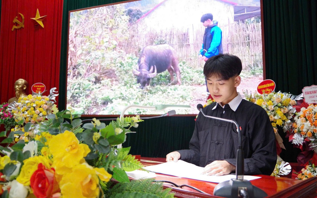 Xúc động lời tri ân của "Con nuôi Đồn Biên phòng" gửi cha nuôi quân hàm xanh