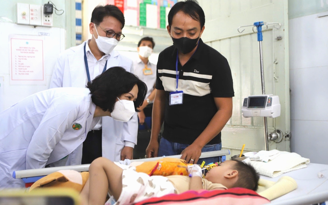 Chuyên gia dự báo ca bệnh tay chân miệng có thể tiếp tục gia tăng