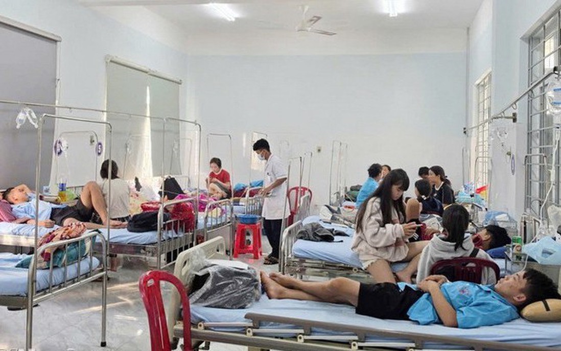 Đắk Lắk: Thêm 22 người nhập viện nghi ngộ độc thực phẩm do ăn bánh mỳ