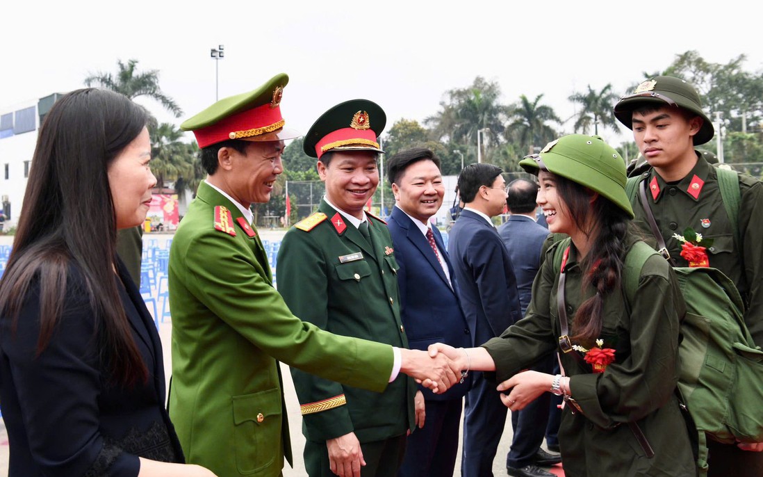 Rộn rã Ngày hội tòng quân trên khắp mọi miền Tổ quốc