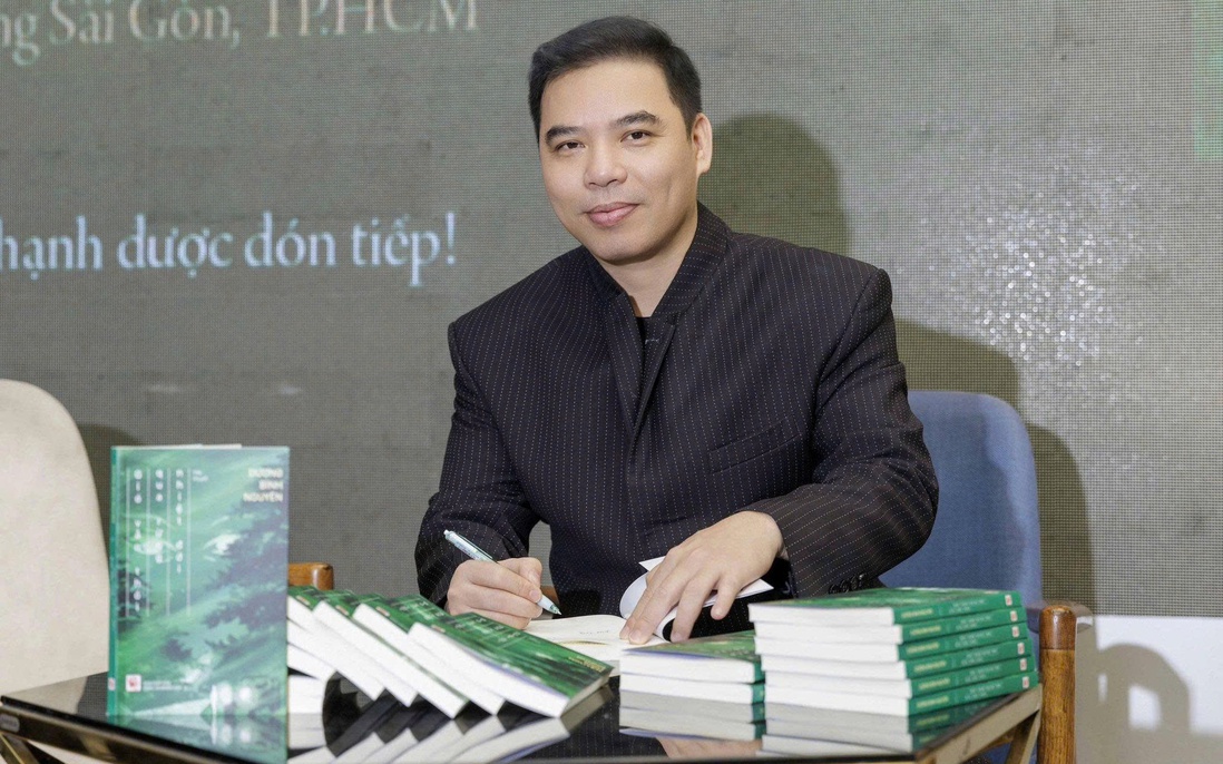 Nhà văn Dương Bình Nguyên: Hào quang của chữ nghĩa mong manh và nhiều cô độc