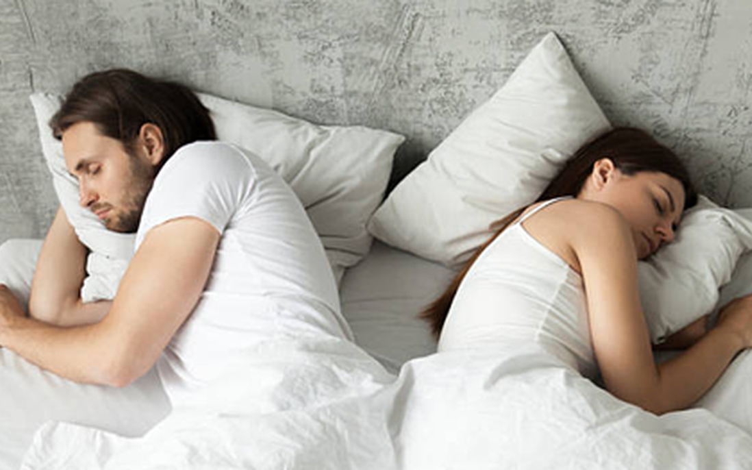 Bi kịch của những người phụ nữ "có chồng cũng như không"