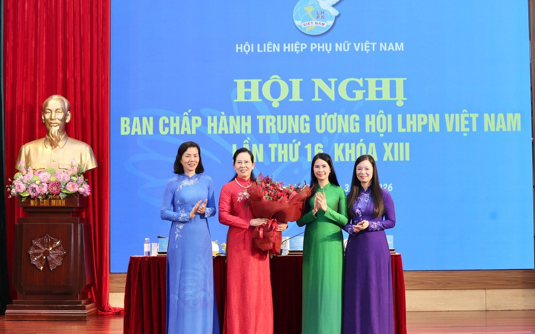 Video: Bà Lê Thị Thủy được bầu làm Chủ tịch Hội LHPN Việt Nam