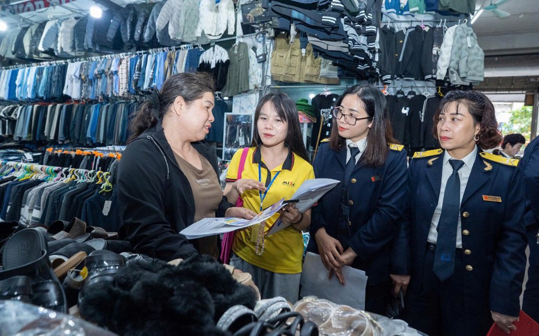 Ban hành Thông tư số 18/2026/TT-BTC về hồ sơ, thủ tục thuế với hộ kinh doanh