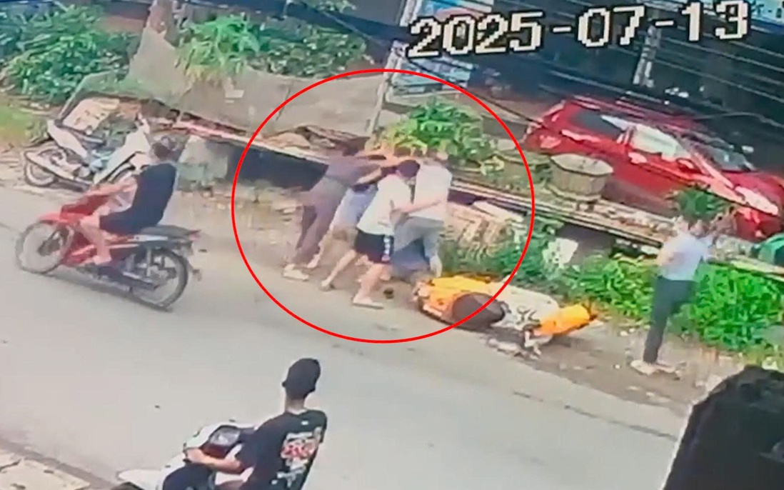 Người phụ nữ mang bầu 5 tháng bị đánh giữa chợ, còn bị xử phạt hành chính