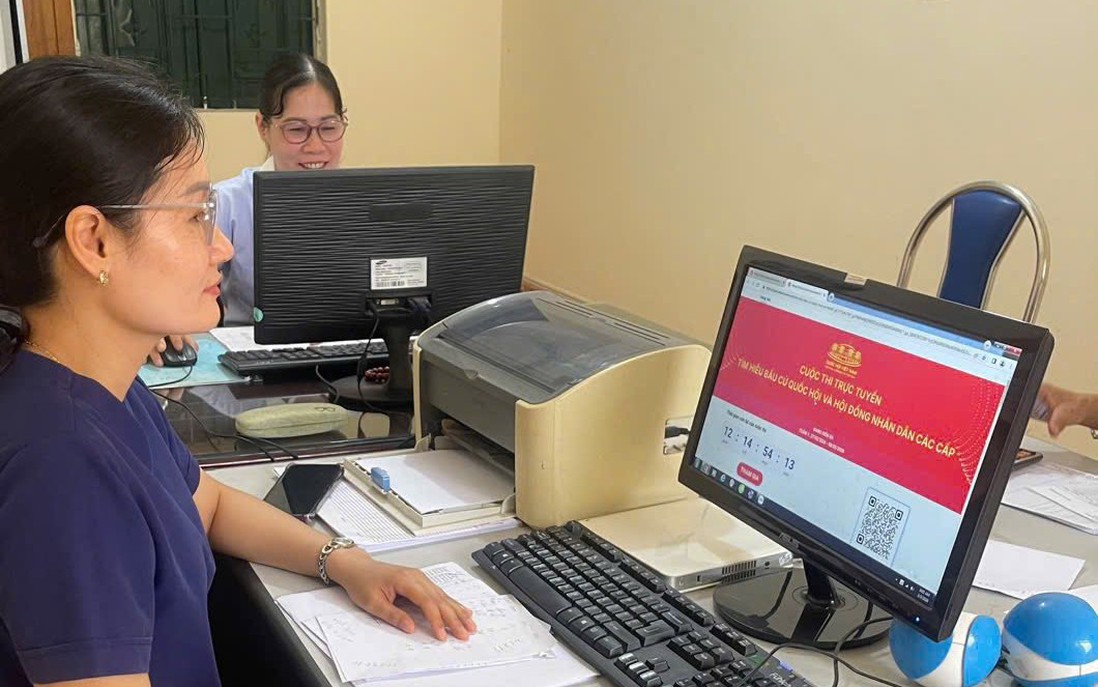 Nâng cao nhận thức, trách nhiệm của hội viên phụ nữ, tạo khí thế thi đua hướng tới ngày bầu cử