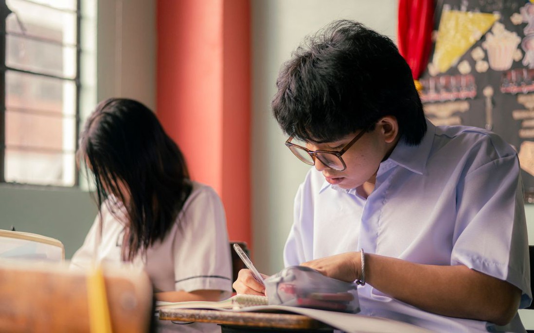 Chuyên gia chia sẻ bí quyết ôn thi hiệu quả trong thời điểm nắng nóng cực đoan