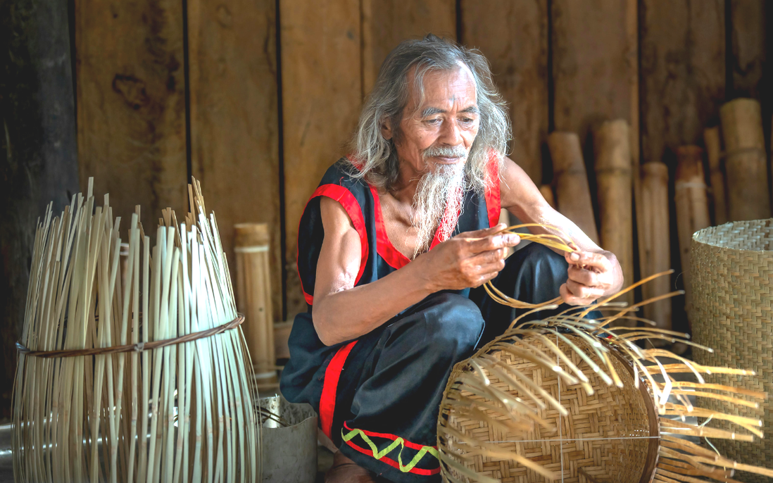 Tăng chuẩn trợ giúp xã hội lên 600.000 đồng: Điểm bất hợp lý của chính sách vẫn chưa được giải quyết