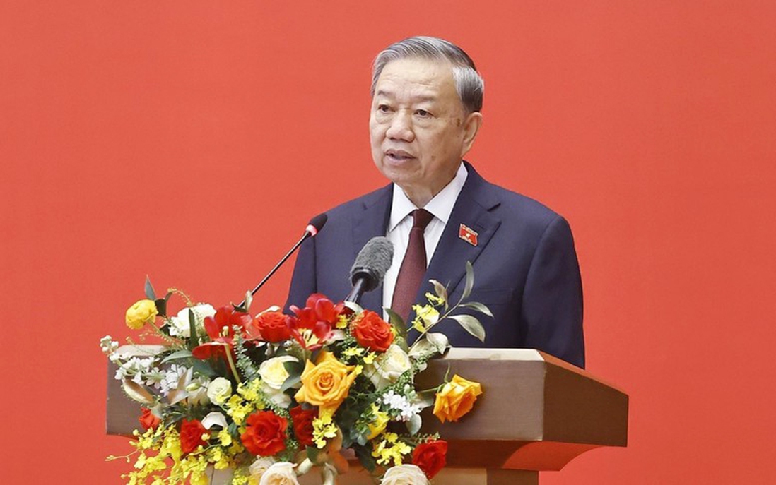 Quy định về công tác chính trị, tư tưởng trong Đảng áp dụng với các tổ chức đảng và cán bộ, đảng viên