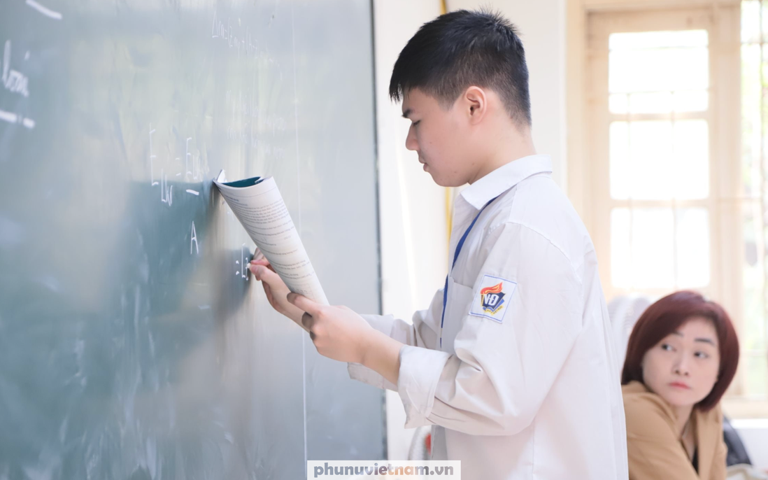 Tăng lợi thế xét tuyển: Học sinh lớp 12 vừa ôn thi, vừa săn điểm cộng