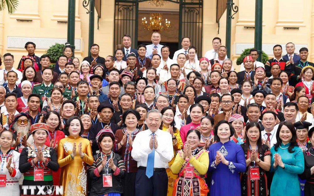Tổng Bí thư, Chủ tịch nước: Già làng, trưởng bản góp phần củng cố khối đại đoàn kết toàn dân tộc