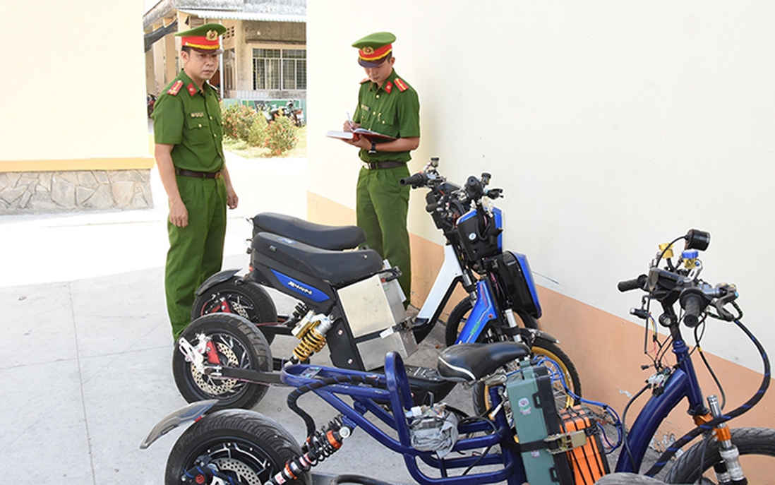 Từ vụ nam sinh tử vong: Lời cảnh báo về xe đạp điện "độ, chế"