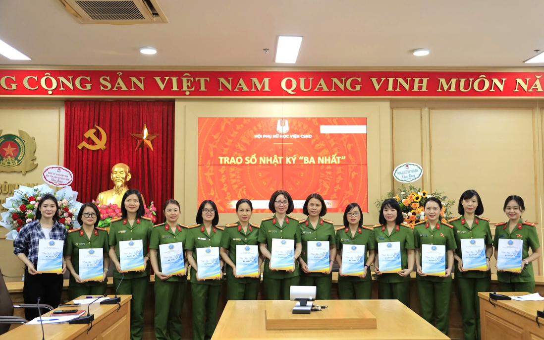 Nâng cao hiệu quả phong trào thi đua "Ba Nhất" trong Hội Phụ nữ Học viện Cảnh sát nhân dân