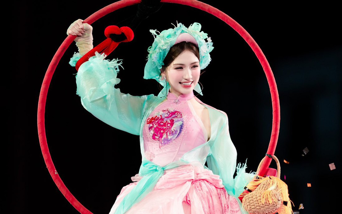 Hòa Minzy hé lộ màn trình diễn kỷ lục cùng 500 vũ công tại “Âm vang Tổ quốc"