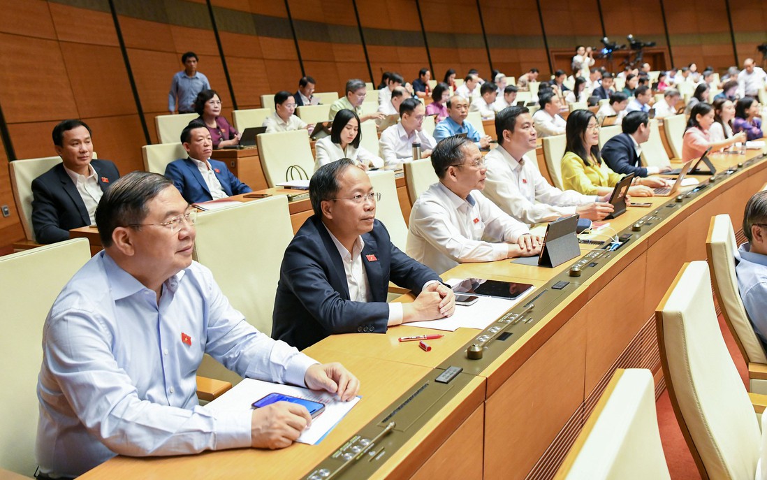 Quốc hội thông qua Luật Tín ngưỡng, tôn giáo (sửa đổi)