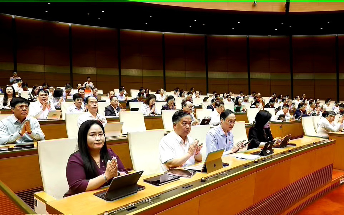 Hôm nay bế mạc Kỳ họp thứ nhất, thông qua 11 nghị quyết đặc biệt quan trọng