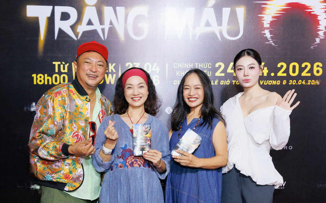 NSND Lê Khanh cùng dàn sao dự ra mắt phim "Đại tiệc trăng máu 8"