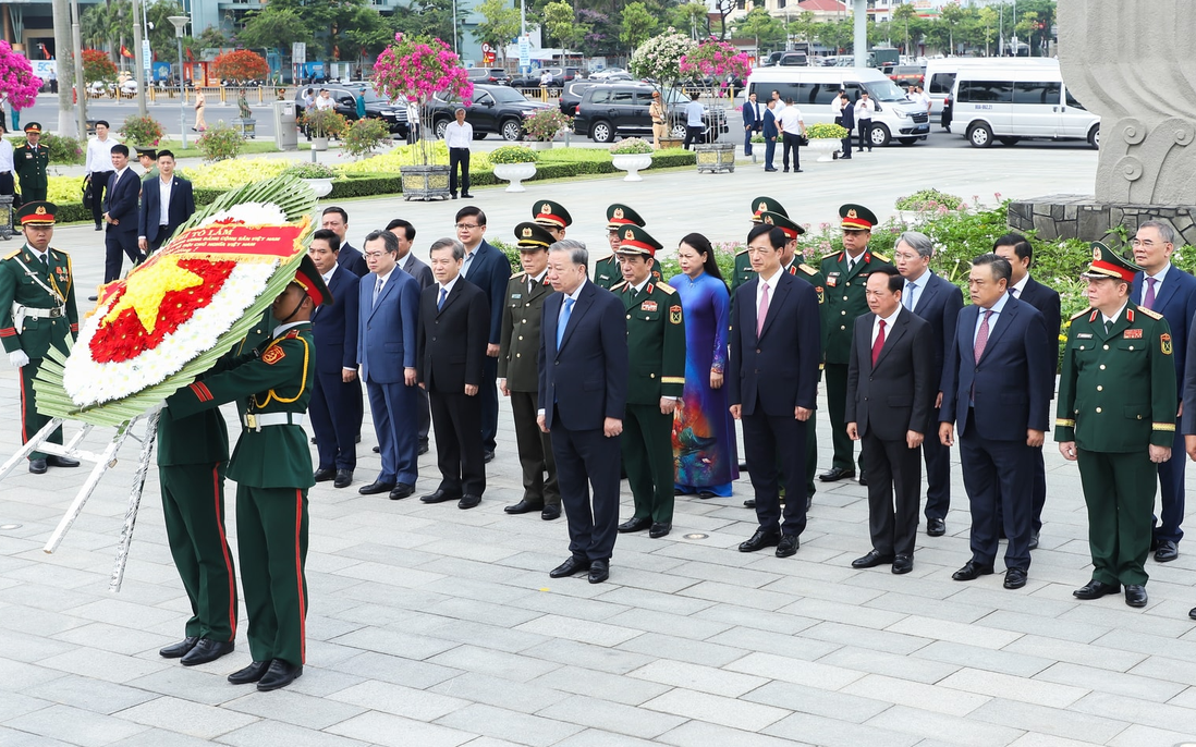 Tổng Bí thư, Chủ tịch nước dâng hương tưởng niệm các Anh hùng liệt sỹ tại Đà Nẵng