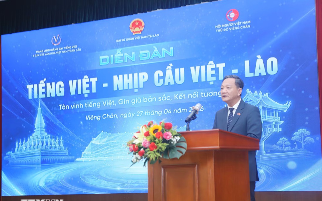 Tôn vinh tiếng Việt: Nhịp cầu gắn kết Việt Nam-Lào