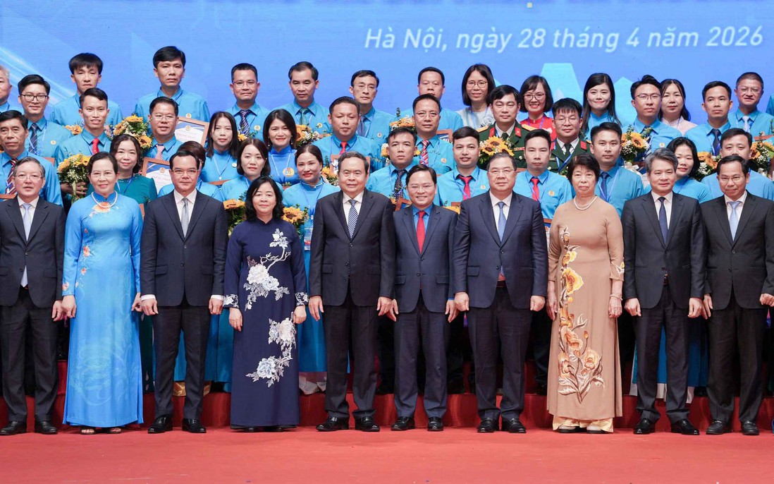 Kỷ nguyên mới của giai cấp công nhân và bản lĩnh người thủ lĩnh công đoàn