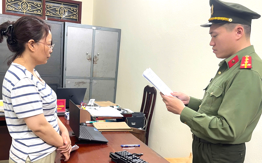 Bắt nữ đối tượng giả trai "tán tỉnh", lừa người phụ nữ trung niên hơn 600 triệu đồng 