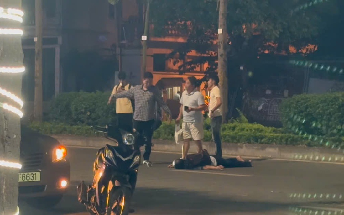 Trung tá Bệnh viện 108 kịp thời cấp cứu nạn nhân nguy kịch trên đường Trung Kính, Hà Nội