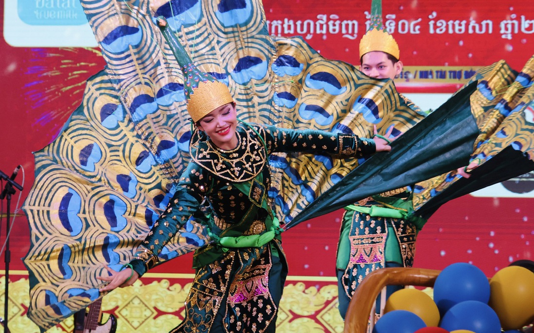 Giữ lửa Tết Chôl Chnăm Thmây của đồng bào Khmer giữa lòng đô thị