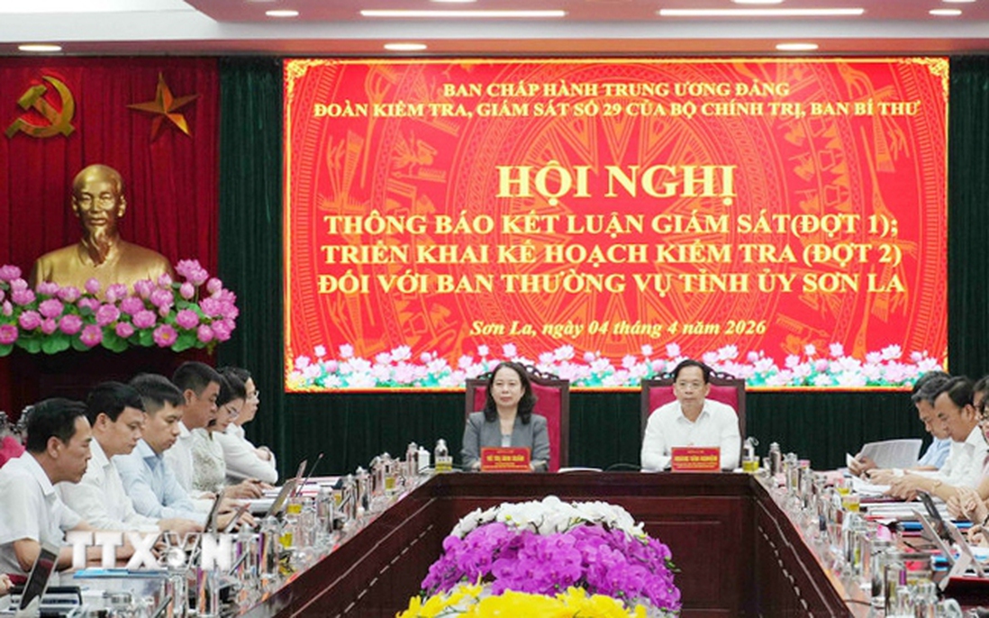 Đoàn của Bộ Chính trị, Ban Bí thư làm việc với Ban Thường vụ Tỉnh ủy Sơn La