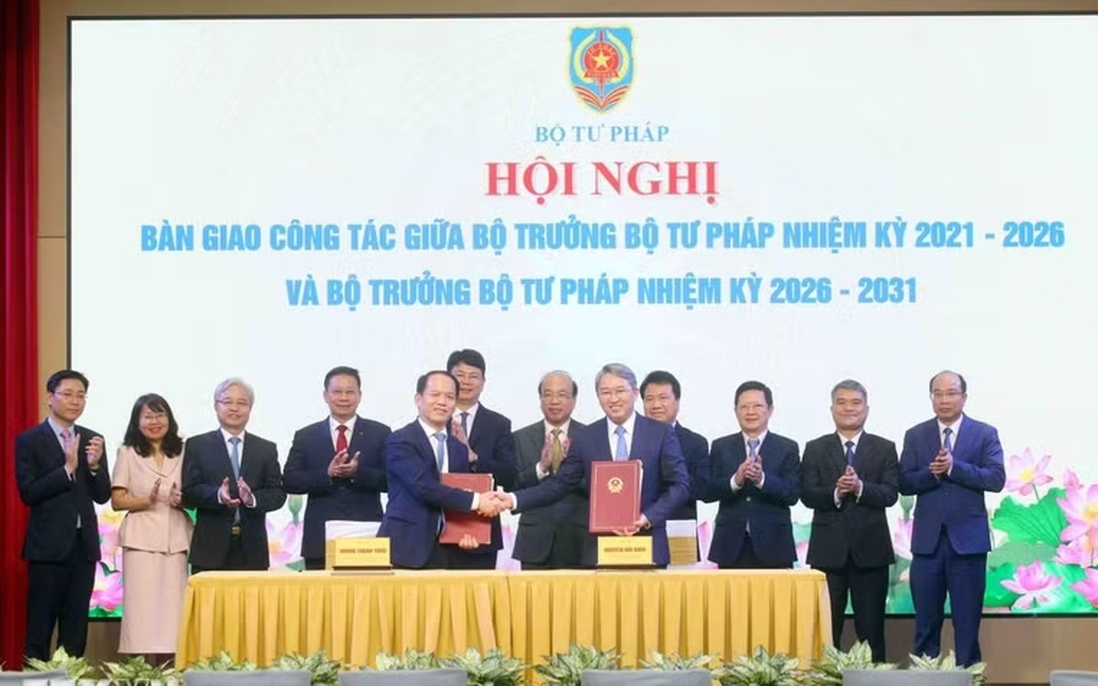 Chuyển giao công tác lãnh đạo Bộ Tư pháp giai đoạn 2026-2031