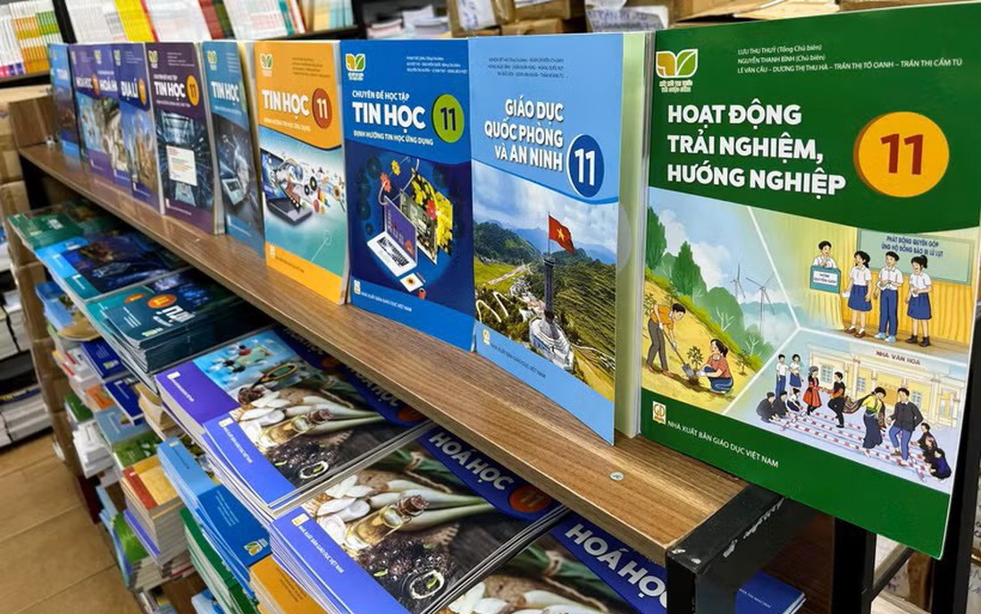 Bộ Giáo dục và Đào tạo ban hành tiêu chuẩn sách giáo khoa điện tử