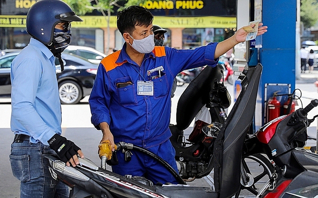 Giá giá xăng, dầu đồng loạt giảm