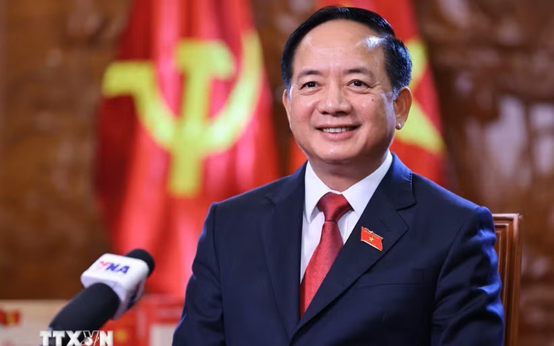 Nâng tầm lãnh đạo của Đảng đối với lĩnh vực tư tưởng-truyền thông