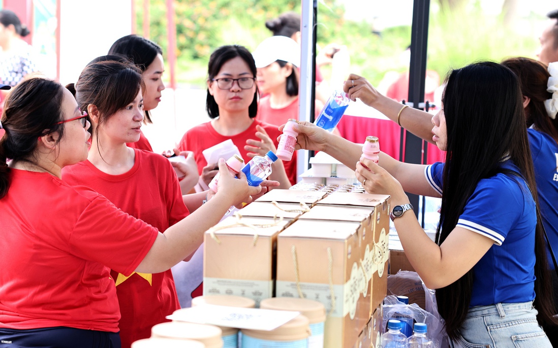 Ngàn bước chân - Triệu trái tim khỏe: Chung tay hành động vì một cộng đồng khỏe mạnh hơn