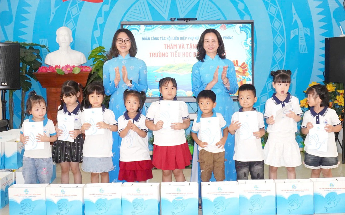 Hải Phòng: Nối đất liền với đảo xa bằng nghĩa tình phụ nữ