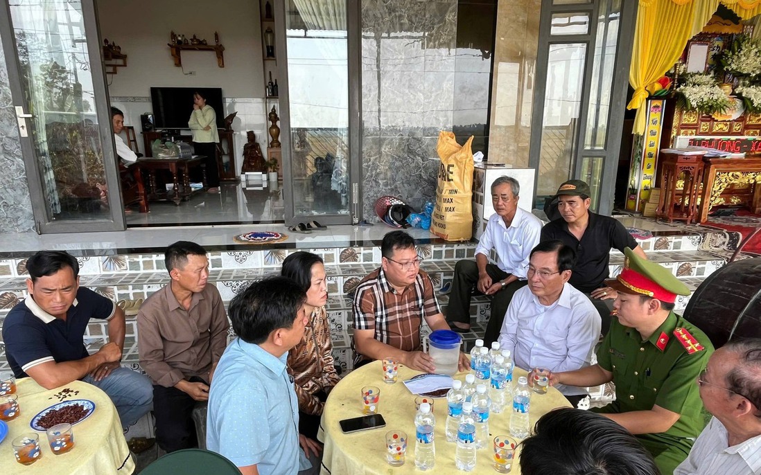 Người thân của nạn nhân kể lại thời điểm trước khi xảy ra vụ cháy ô tô ở cây xăng