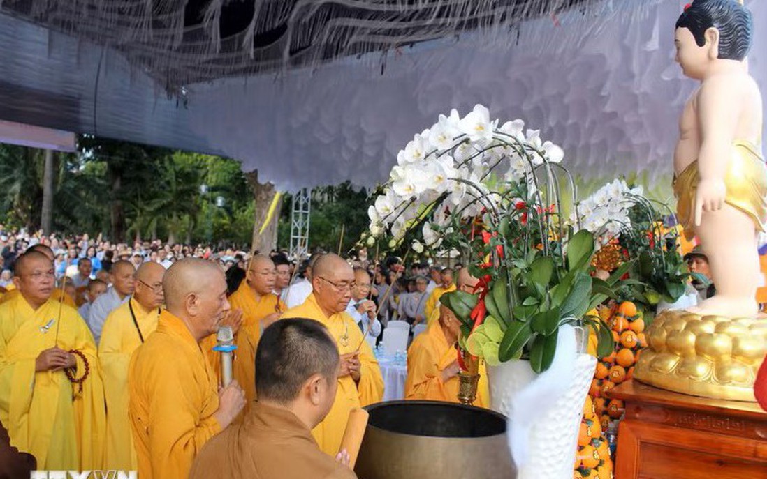 Tuần lễ Phật đản: Rộng mở tự do tín ngưỡng tôn giáo cho mọi người dân