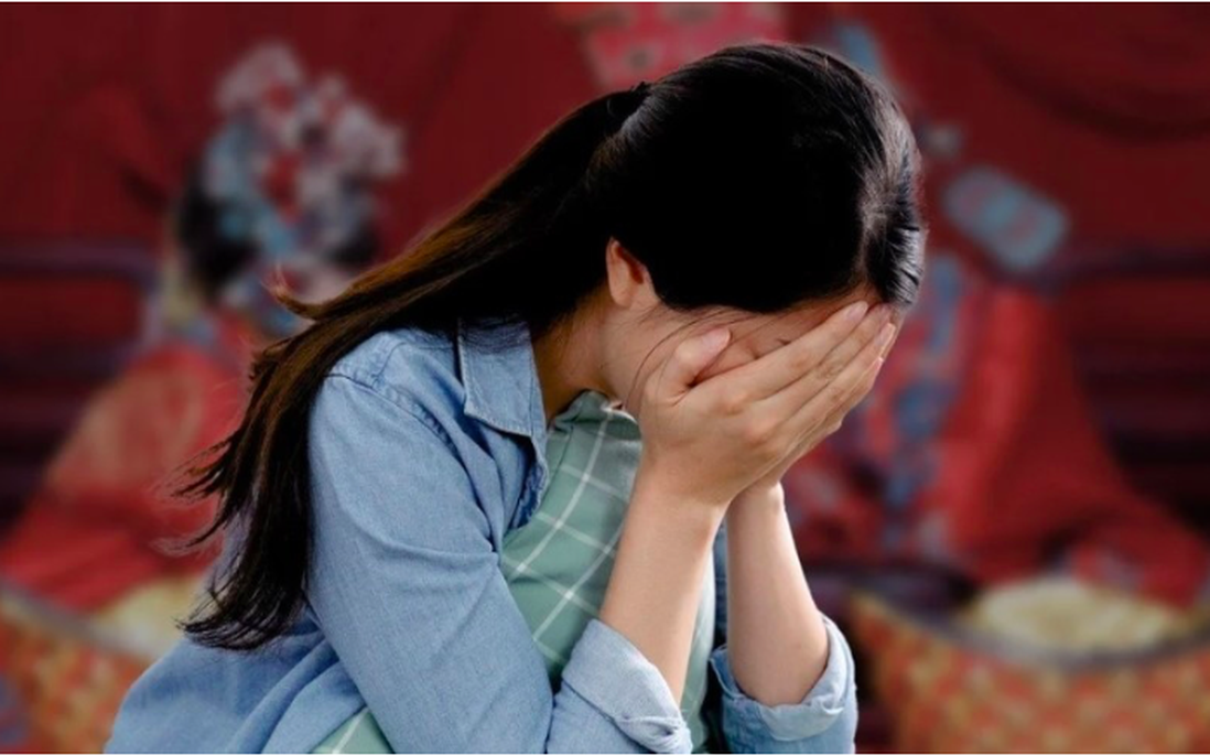 Người mẹ vừa chống chọi bệnh tật, vừa tìm cách thích nghi sau ngày con cưới vợ