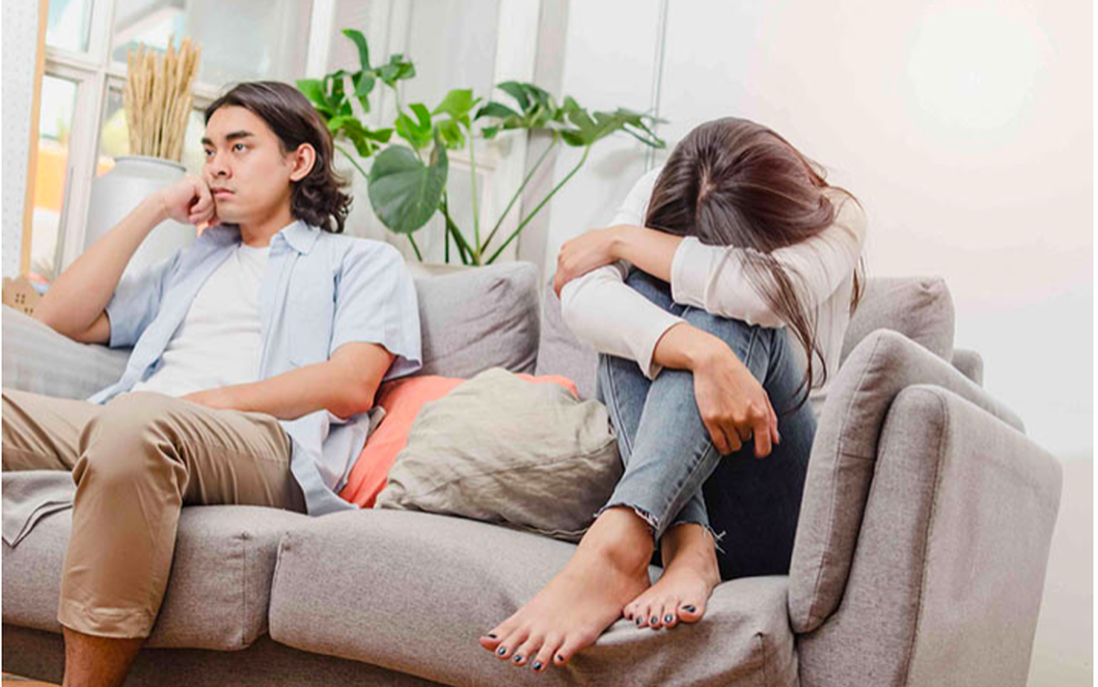Những cuộc nói chuyện giữa vợ chồng dần biến mất