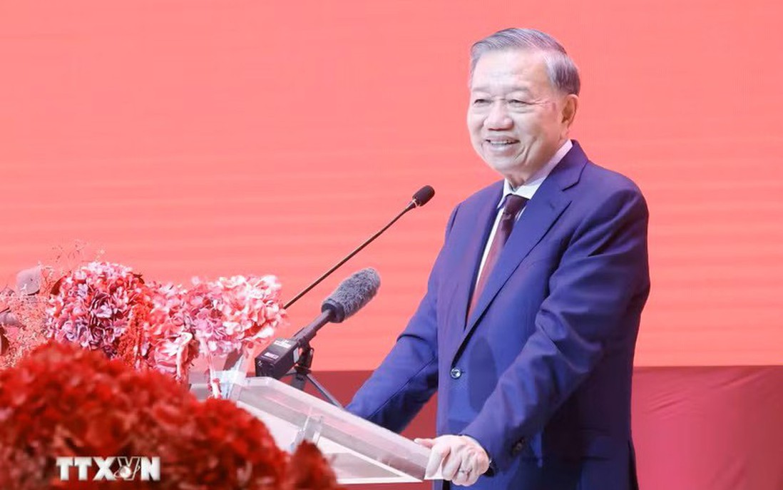 Tổng Bí thư, Chủ tịch nước Tô Lâm gặp gỡ cộng đồng người Việt Nam tại Thái Lan