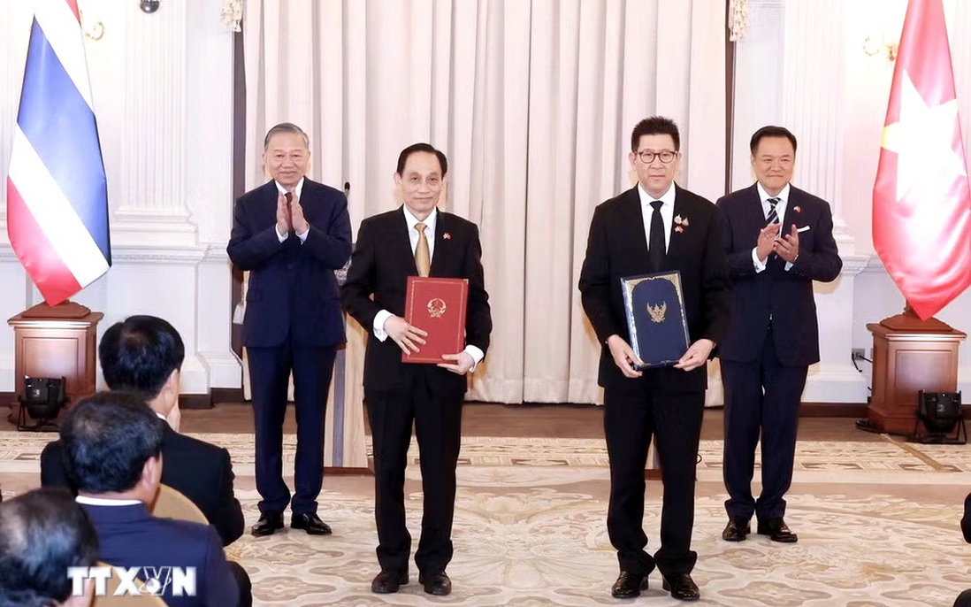 Công bố Logo kỷ niệm 50 năm thiết lập quan hệ ngoại giao Việt Nam-Thái Lan