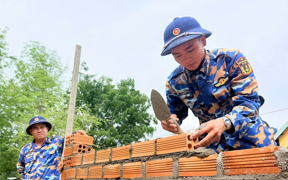 Lữ đoàn 101 hoàn thành mái ấm nghĩa tình trong thời gian ngắn nhất
