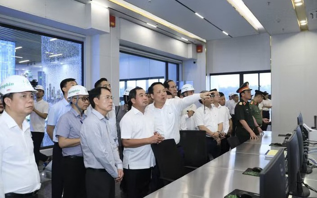 Bí thư Thành ủy Hà Nội yêu cầu đẩy nhanh tiến độ dự án trọng điểm trước mùa mưa
