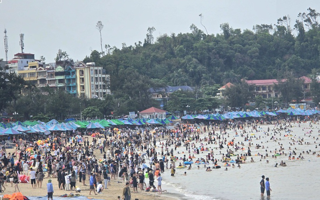 Hải Phòng đón hơn 1,4 triệu lượt khách trong 9 ngày, doanh thu ước đạt 1.120 tỷ đồng