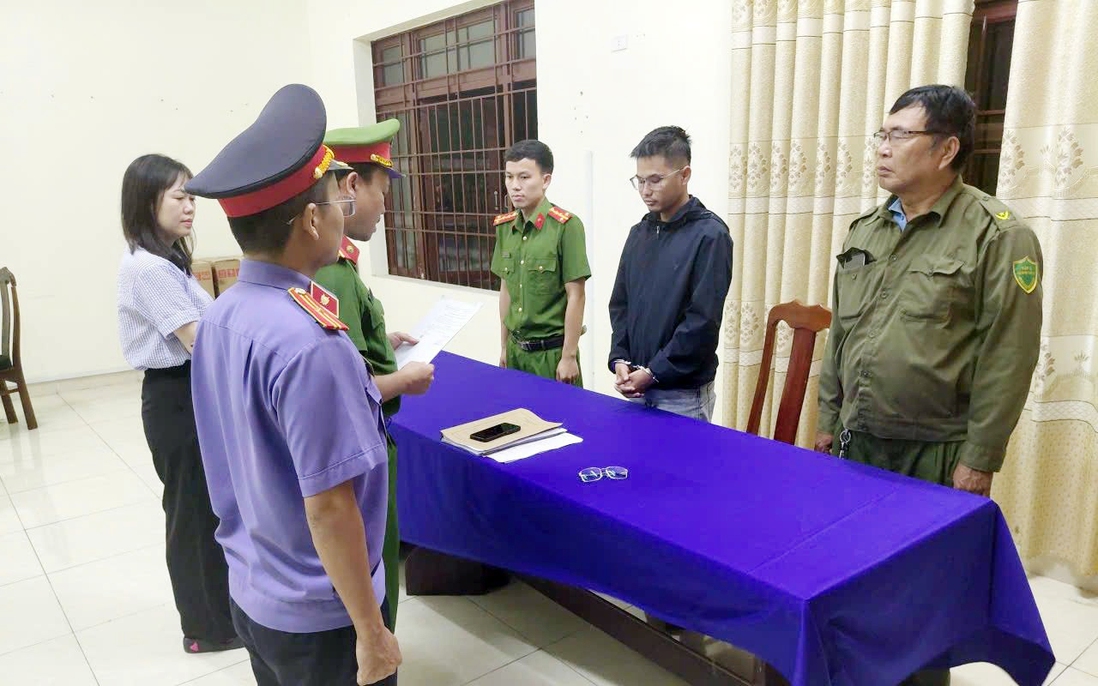 Khởi tố bị can trong vụ cháy xe ô tô tại cây xăng khiến 2 người tử vong