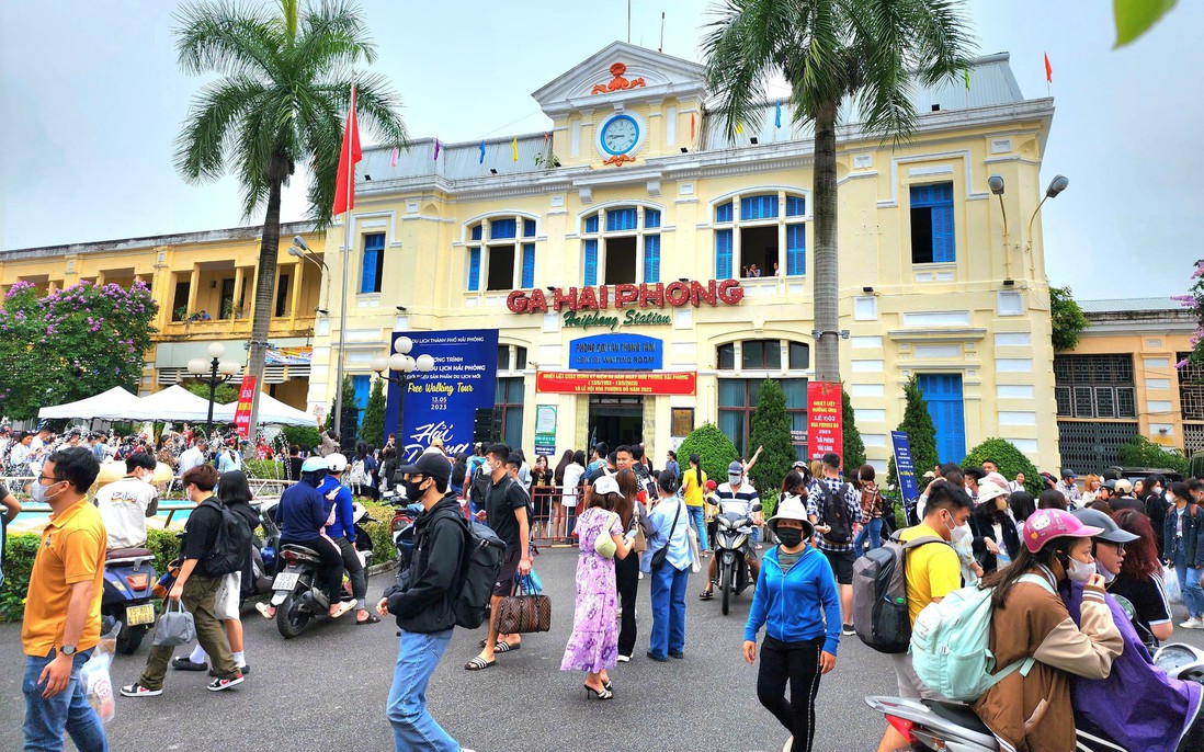 Ga Hải Phòng lọt top 10 nhà ga đông khách nhất dịp nghỉ lễ