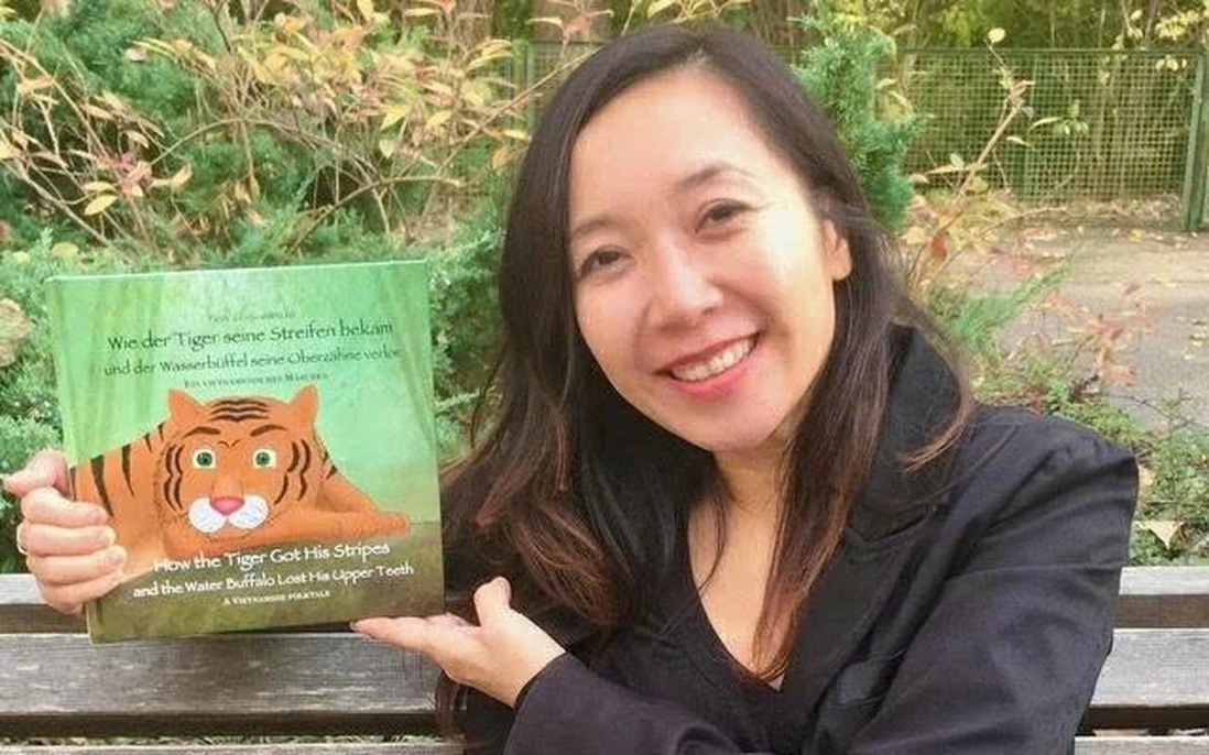 Bookshelves abroad keeping the Vietnamese spirit alive