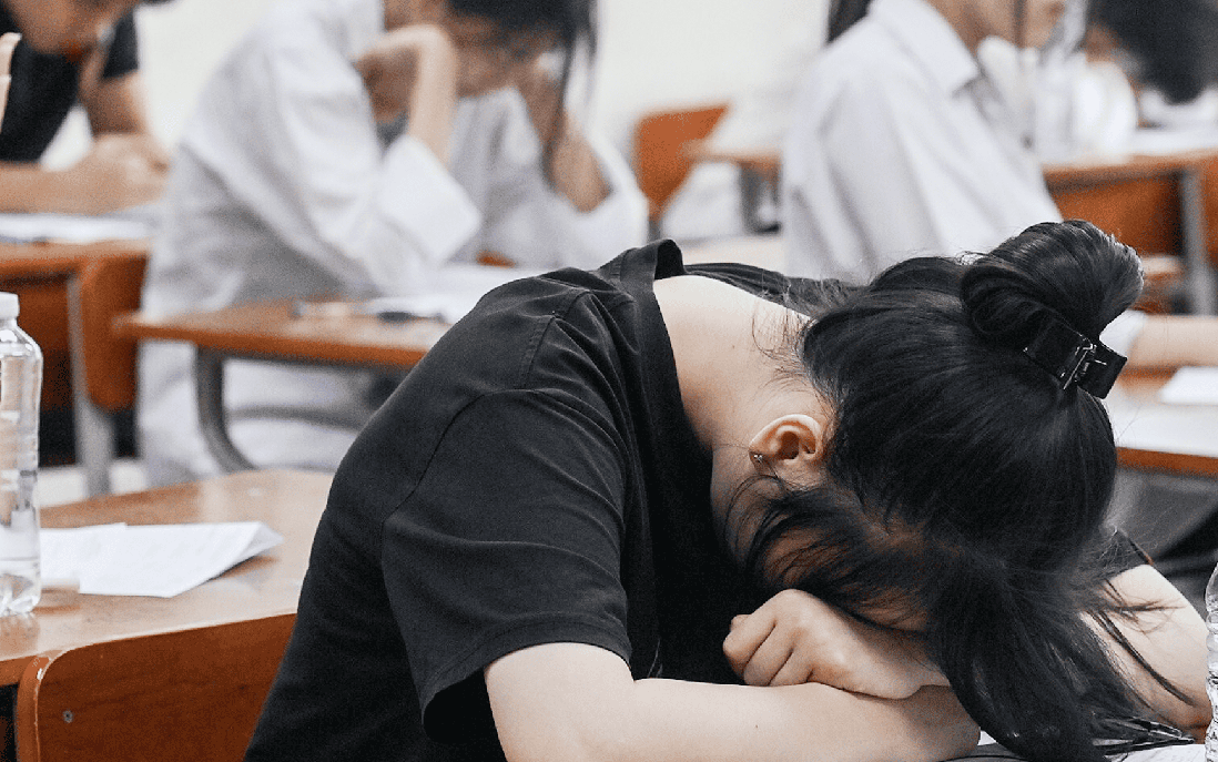 Áp lực thi vào lớp 10: Đừng biến một kỳ thi thành "phán quyết số phận"